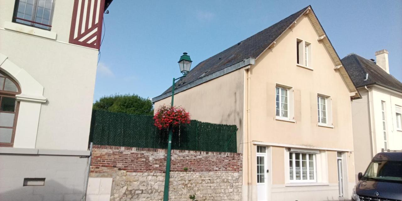 Ferienwohnung Le Deux Gaulle Le Mêle-sur-Sarthe Exterior foto