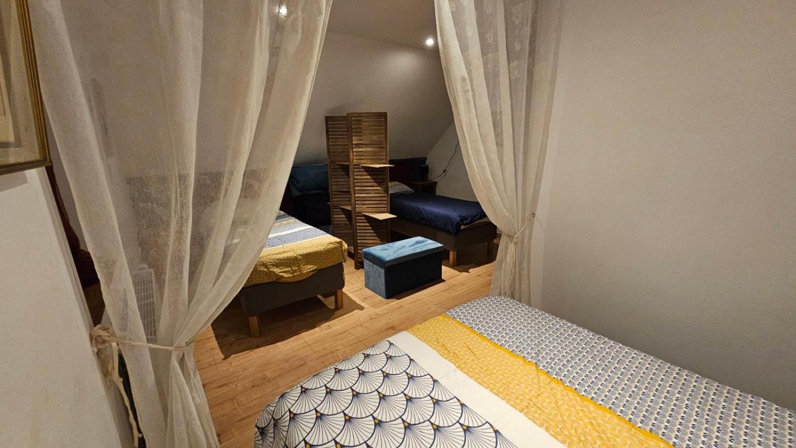 Ferienwohnung Le Deux Gaulle Le Mêle-sur-Sarthe Exterior foto